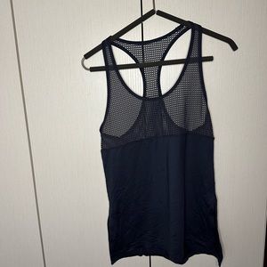 Lorna Jane mesh top long workout tank